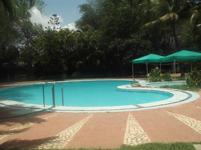 Garden Retreat Resort, Hyderabad 5